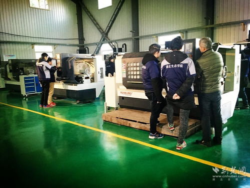 建设 校中厂 ,这个专业 造 就时代机电技术