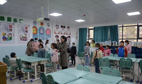 遇见最美的绽放 铜仁学院易地扶贫搬迁社区公益课纪实