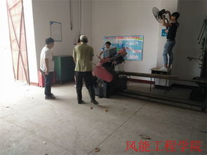 智能制造学院 风能工程学院学生会成员志愿清扫实训工厂