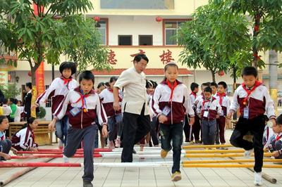 让农民工子弟圆梦校园