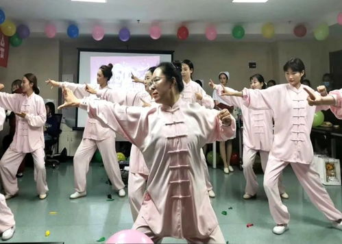 青海大学附属医院儿科开展 与爱同行 伴你成长 化疗治癌 扶正培本 中西医结合治疗儿童白血病研讨会