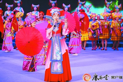 歌如海 舞翩跹 三月三里心手牵 扶壮学校