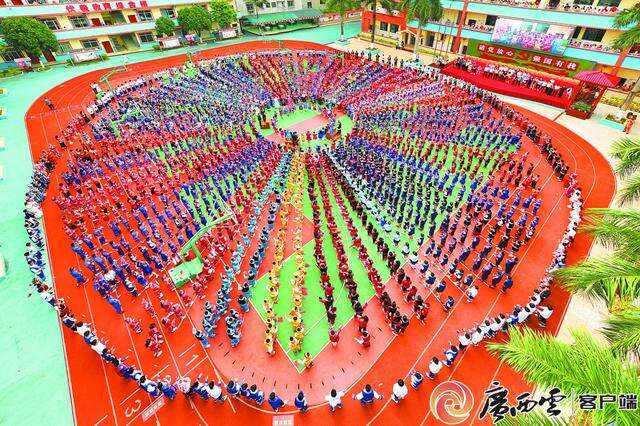 多彩民族有多彩 扶壮学校的三月三，歌如海、舞翩跹、心手牵